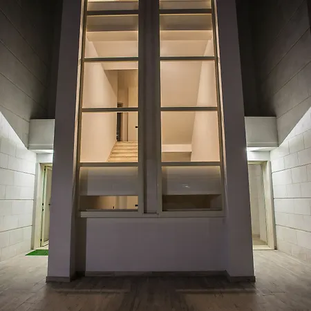 Apartment Residences Del Teatro